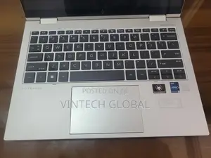 Laptop HP EliteBook 830 G9 16GB Intel Core I5 SSD 256GB