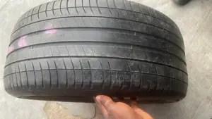275/40/19 Tires Michelin