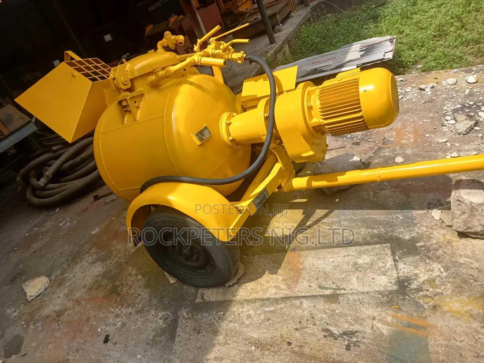 Estromat 260 Pneumatic Concrete Pump