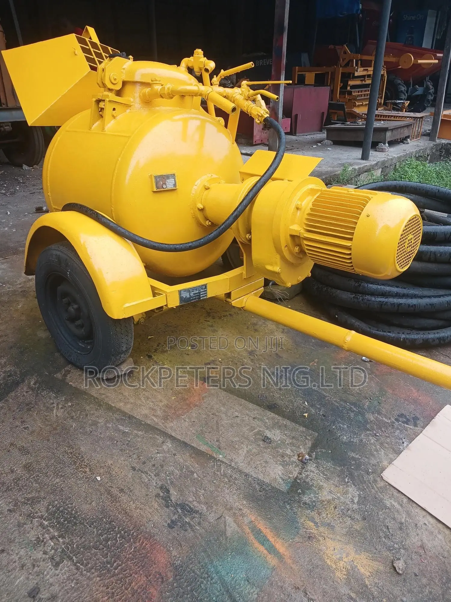 Estromat 260 Pneumatic Concrete Pump