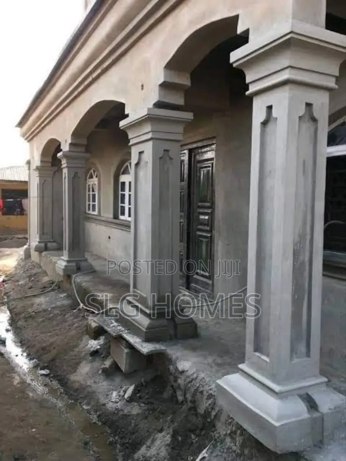 Parapet and Artwork