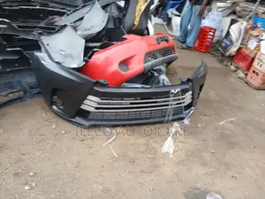 Complete Front Bumper Highlander 2018