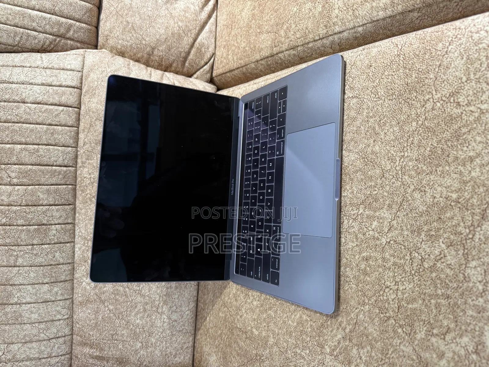 Laptop Apple MacBook Pro 2017 16GB Intel Core I7 SSD 512GB
