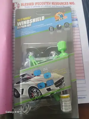 Windshield Repair Kit