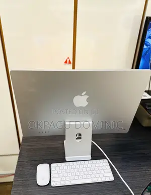 Mac M1 Monitor
