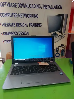 Photo - Laptop HP 250 G6 8GB Intel Core I5 HDD+SSD 320GB