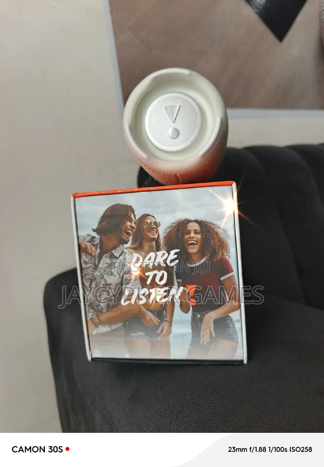 JBL Charge