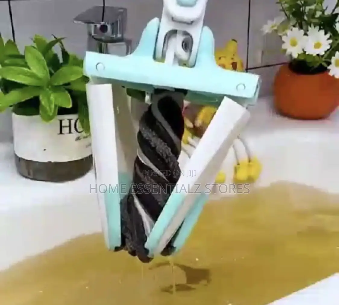 Aroura Pull-Squeeze and Dry Mop