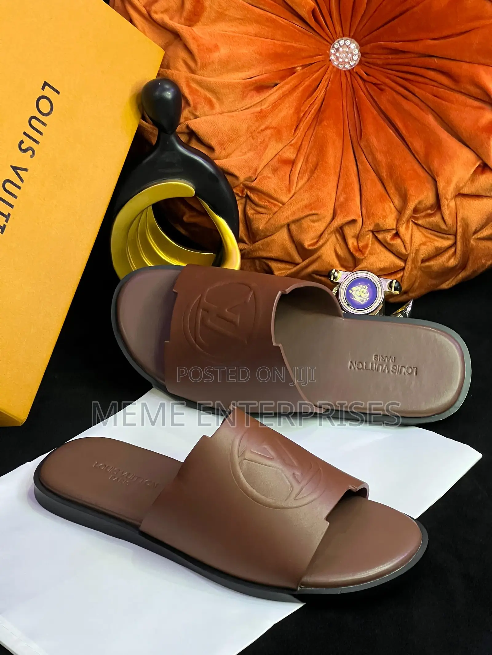 Cooperate Slipper \