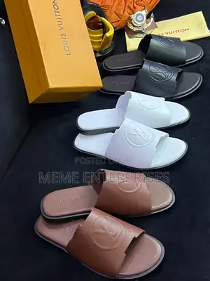 Cooperate Slipper \