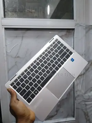 Laptop HP EliteBook 1040 G8 16GB Intel Core i5 SSD 512GB