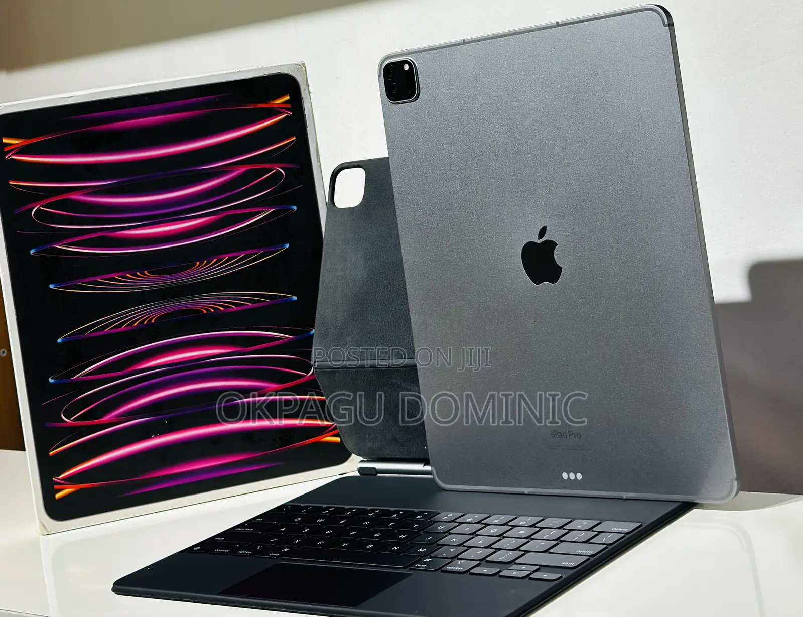Apple iPad Pro 12.9 (2022) 128 GB Black