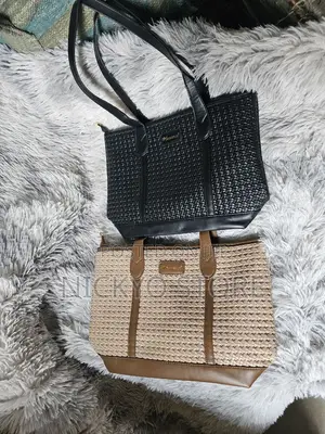 Woven-Texture Elegant Tote Bags With Cloud Charm