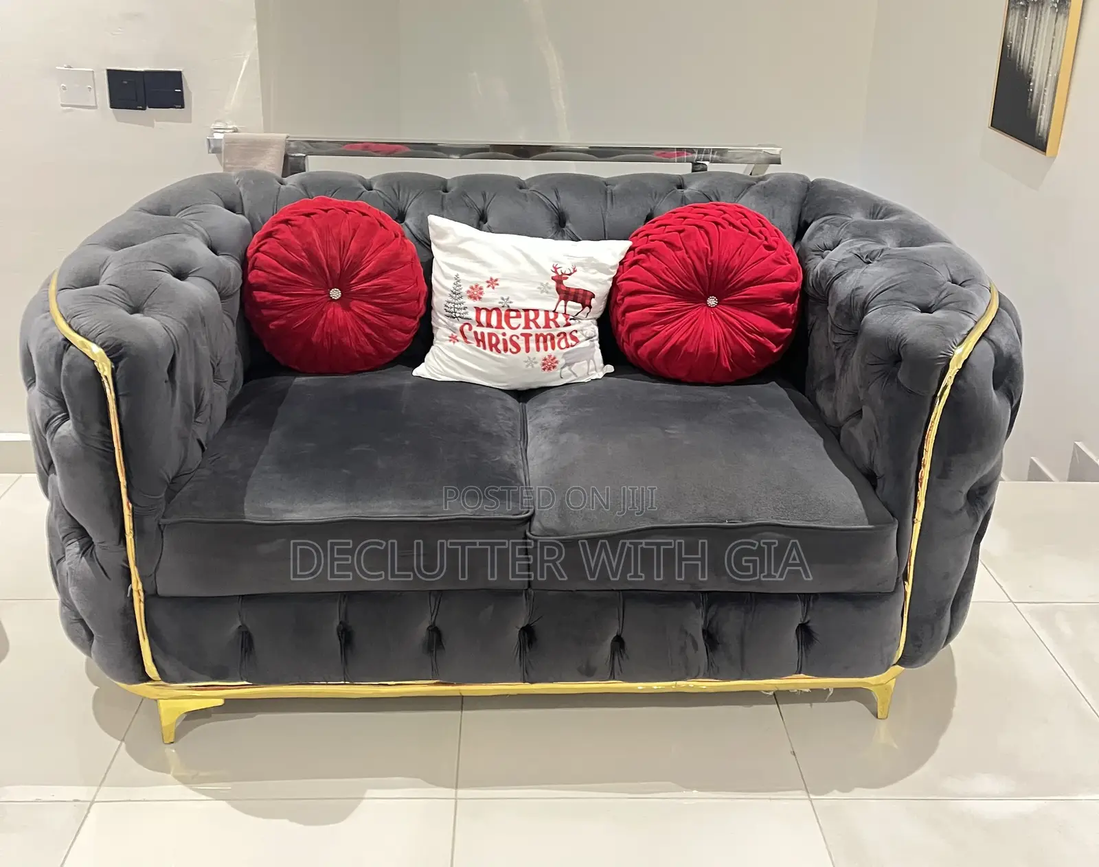 3 Seater and 2 Seater Sofa/Chairs With Throw Pillows