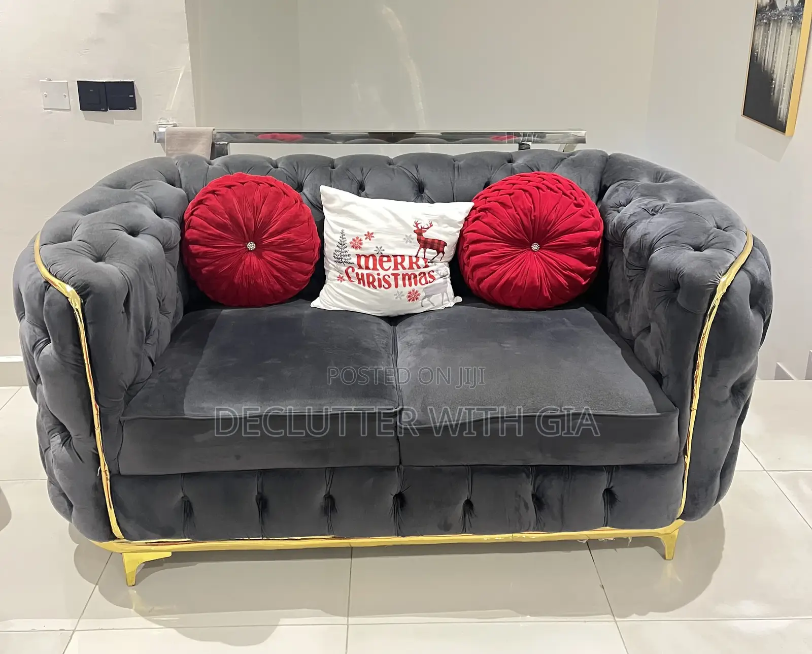 3 Seater and 2 Seater Sofa/Chairs With Throw Pillows
