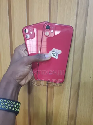 Apple iPhone 11 64 GB Red