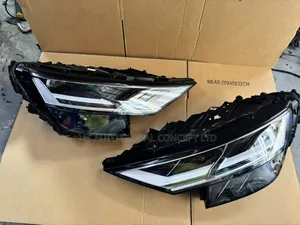 Audi Q8 2020 Headlights
