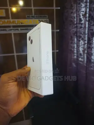 New Apple iPhone 13 128 GB White