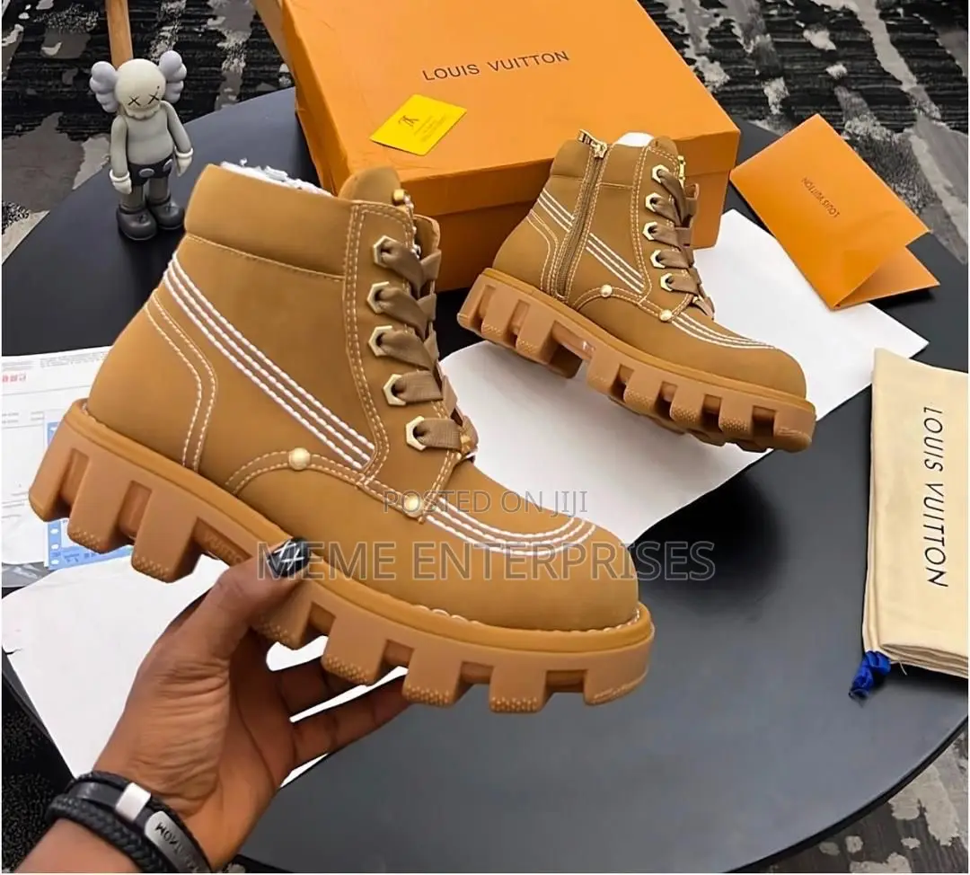 Brown Boot 