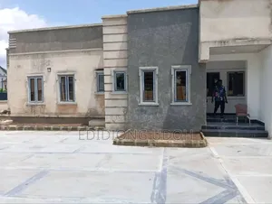 Photo - 3bdrm Block of Flats in Shelter Afrique for rent