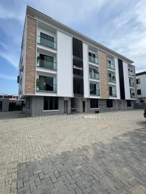 2bdrm Apartment in Chevron for sale