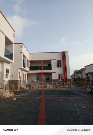 3bdrm Duplex in Fo1, Kubwa for rent