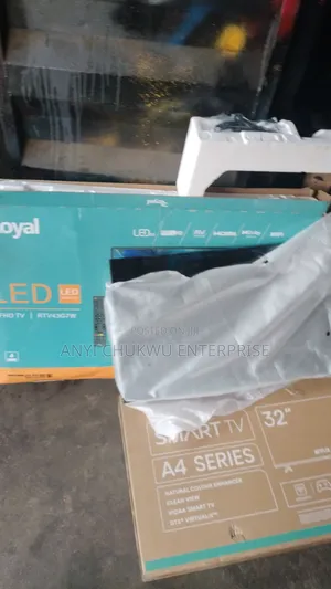 Royal Smart Television 43inches