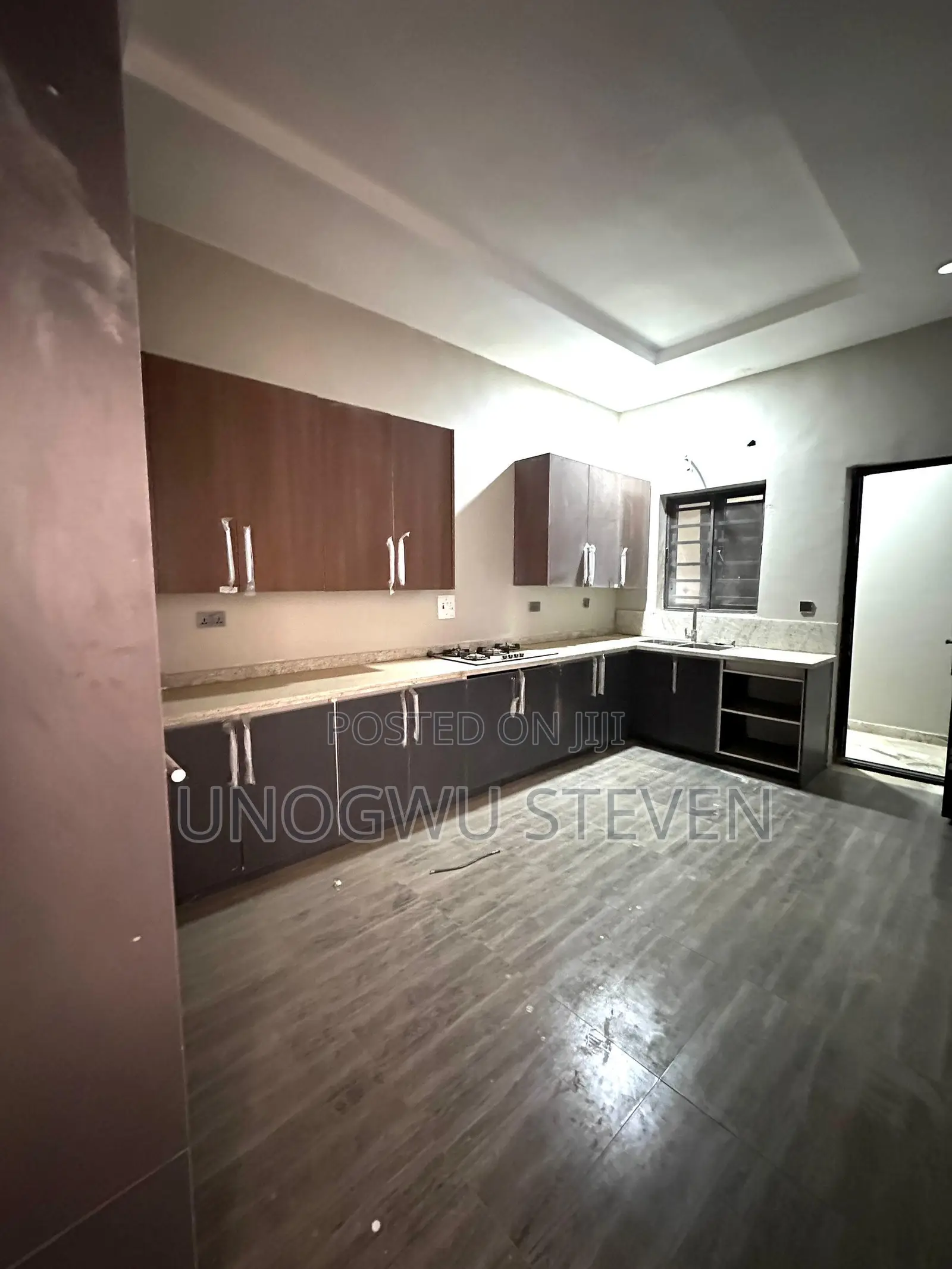 3bdrm Block of Flats in Katampe Abuja for rent