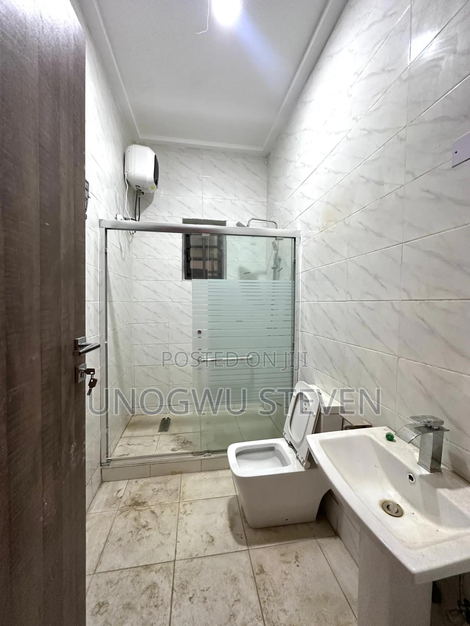 3bdrm Block of Flats in Katampe Abuja for rent
