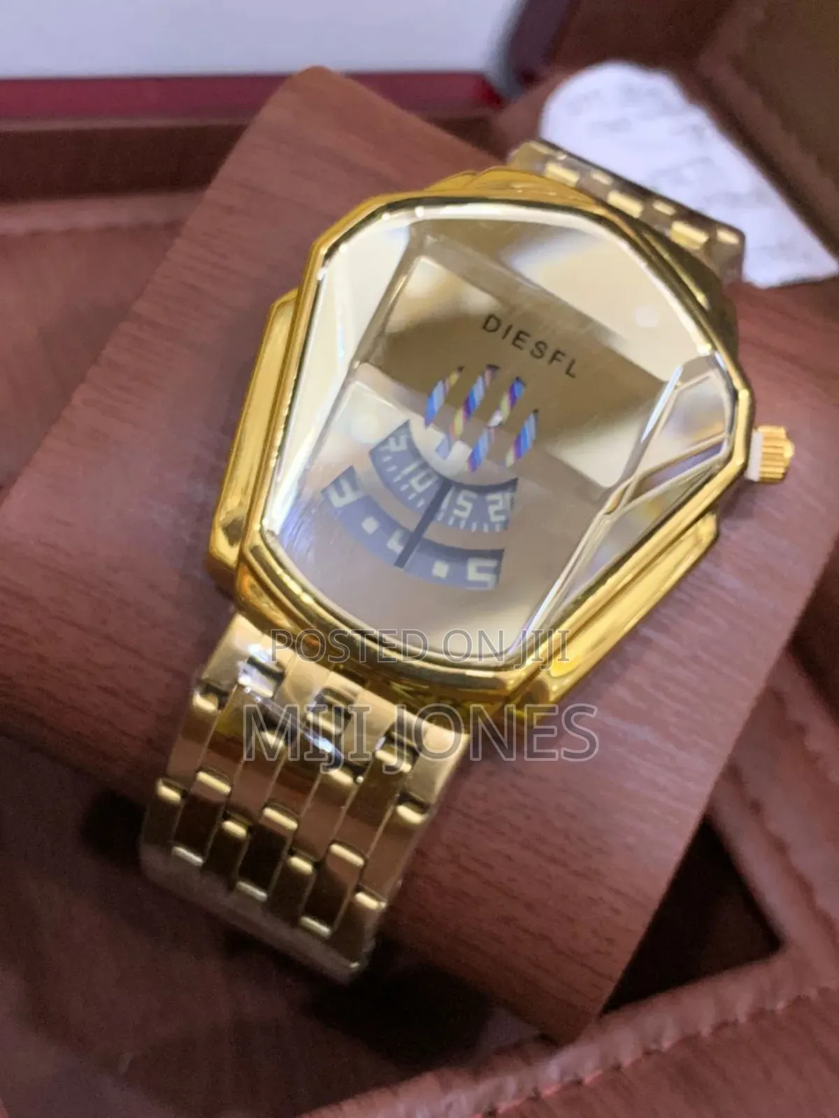 "Samurai Inspired Watch - Unique Design"