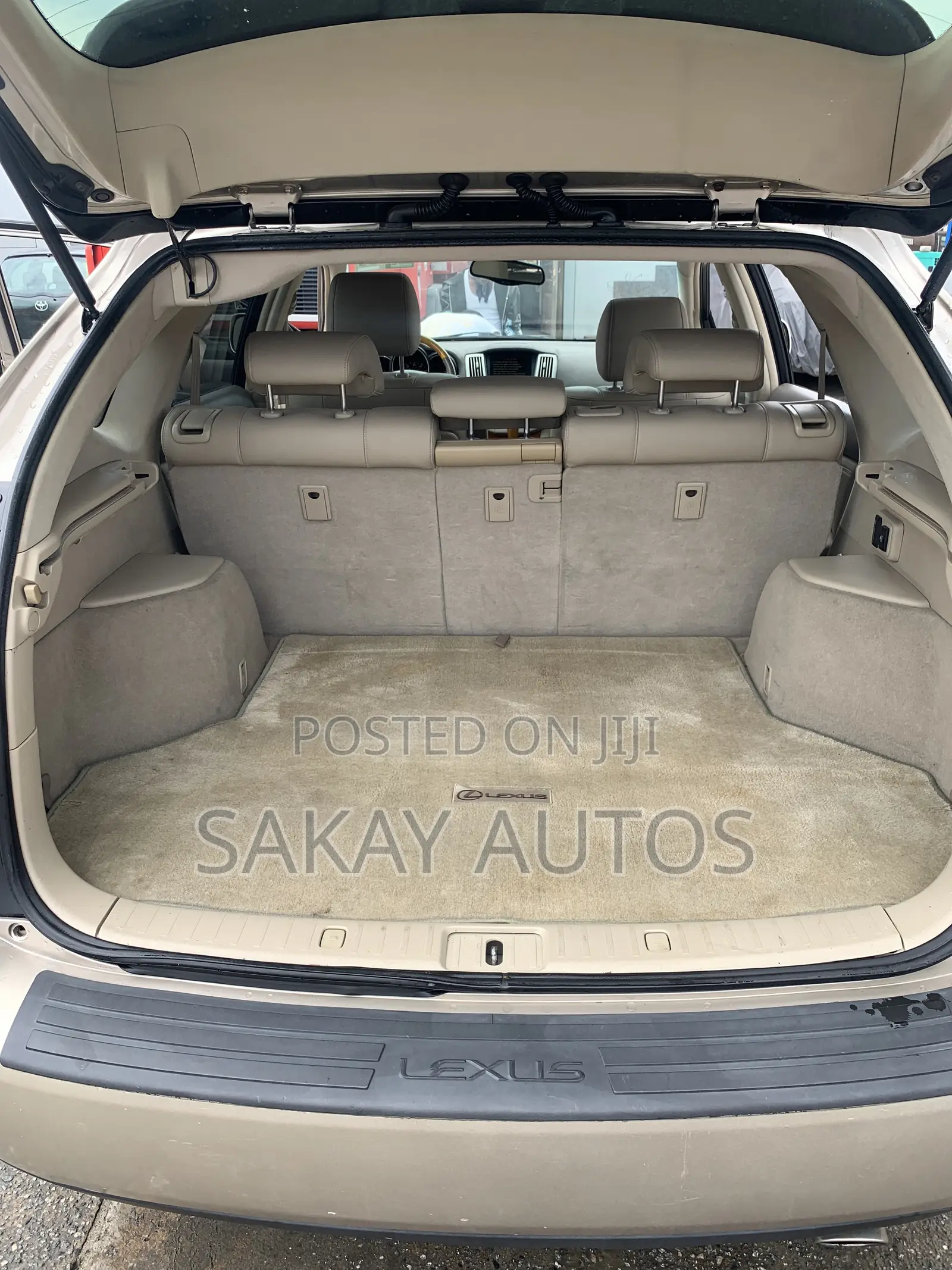Lexus RX 330 2005 Gold