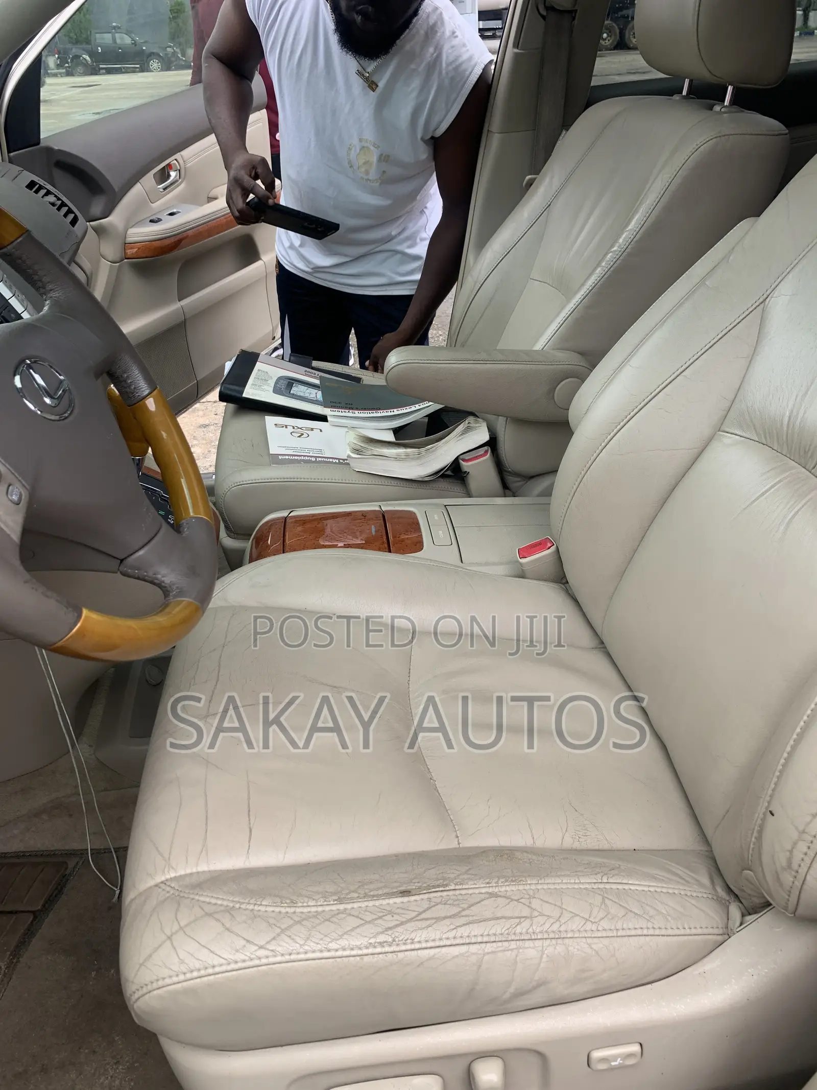 Lexus RX 330 2005 Gold