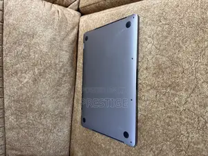 Laptop Apple MacBook Pro 2019 16GB Intel Core i7 SSD 512GB