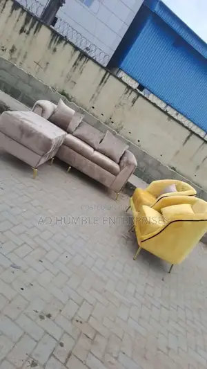 King Size Design Set of Sofa