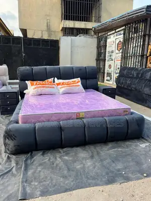 6by6 Bubble Bedframe