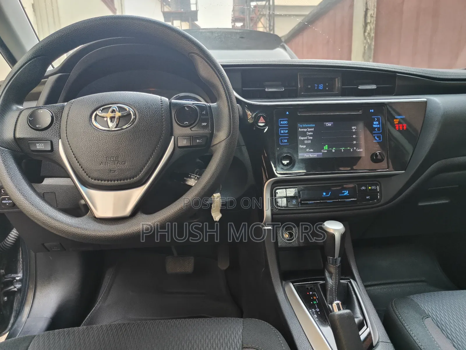 Toyota Corolla 2018 Black