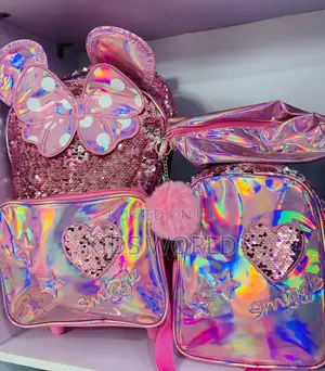 Photo - Smiggle Backpack Set