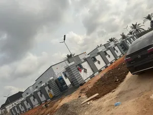 10bdrm House in Benin City for sale