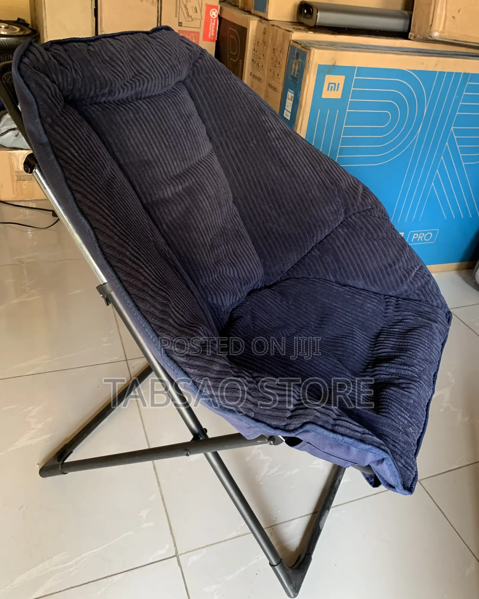 Hexagonal Folding Chair
