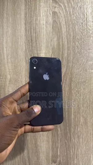 Apple iPhone XR 64 GB Black