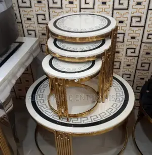 Imported Center Table With Side Stools