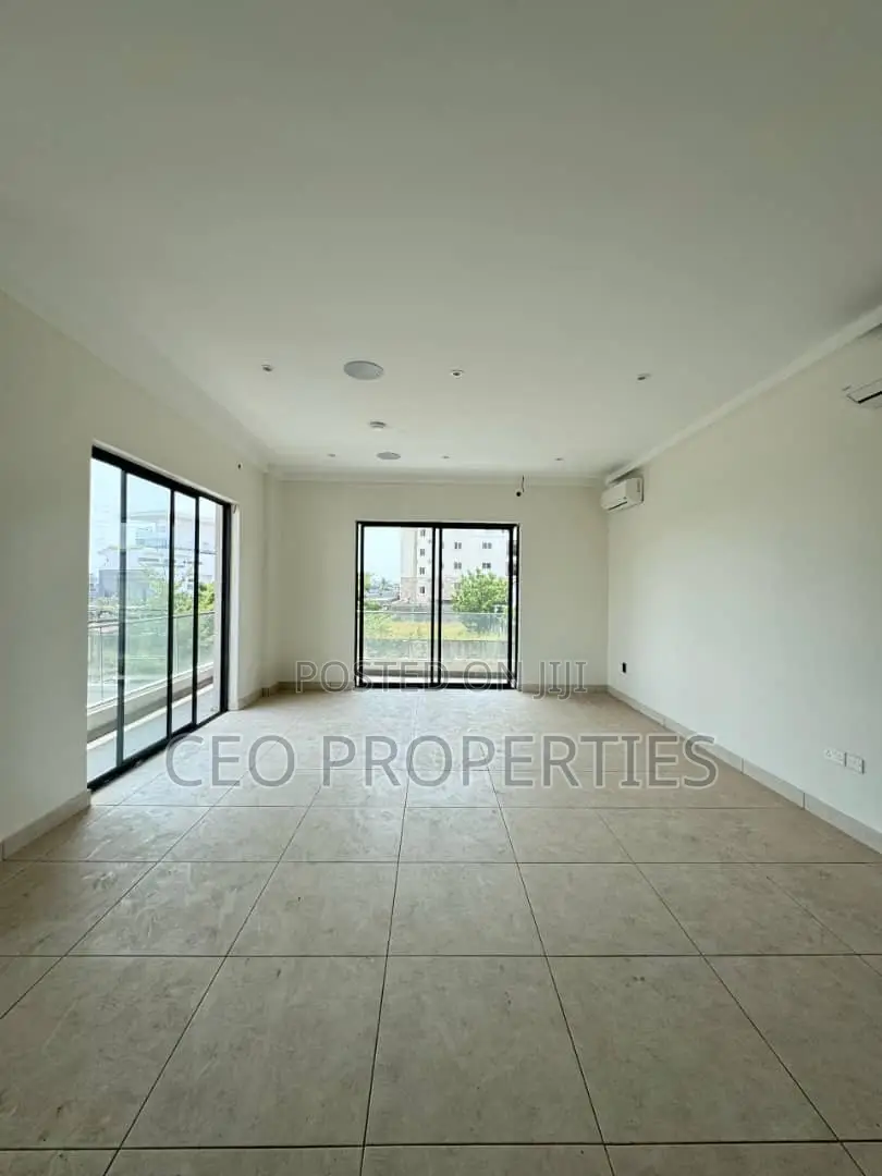 4bdrm Maisonette in Banana Island for rent