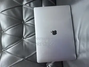 Laptop Apple MacBook Pro 2019 64GB Intel Core I9 SSD 2T