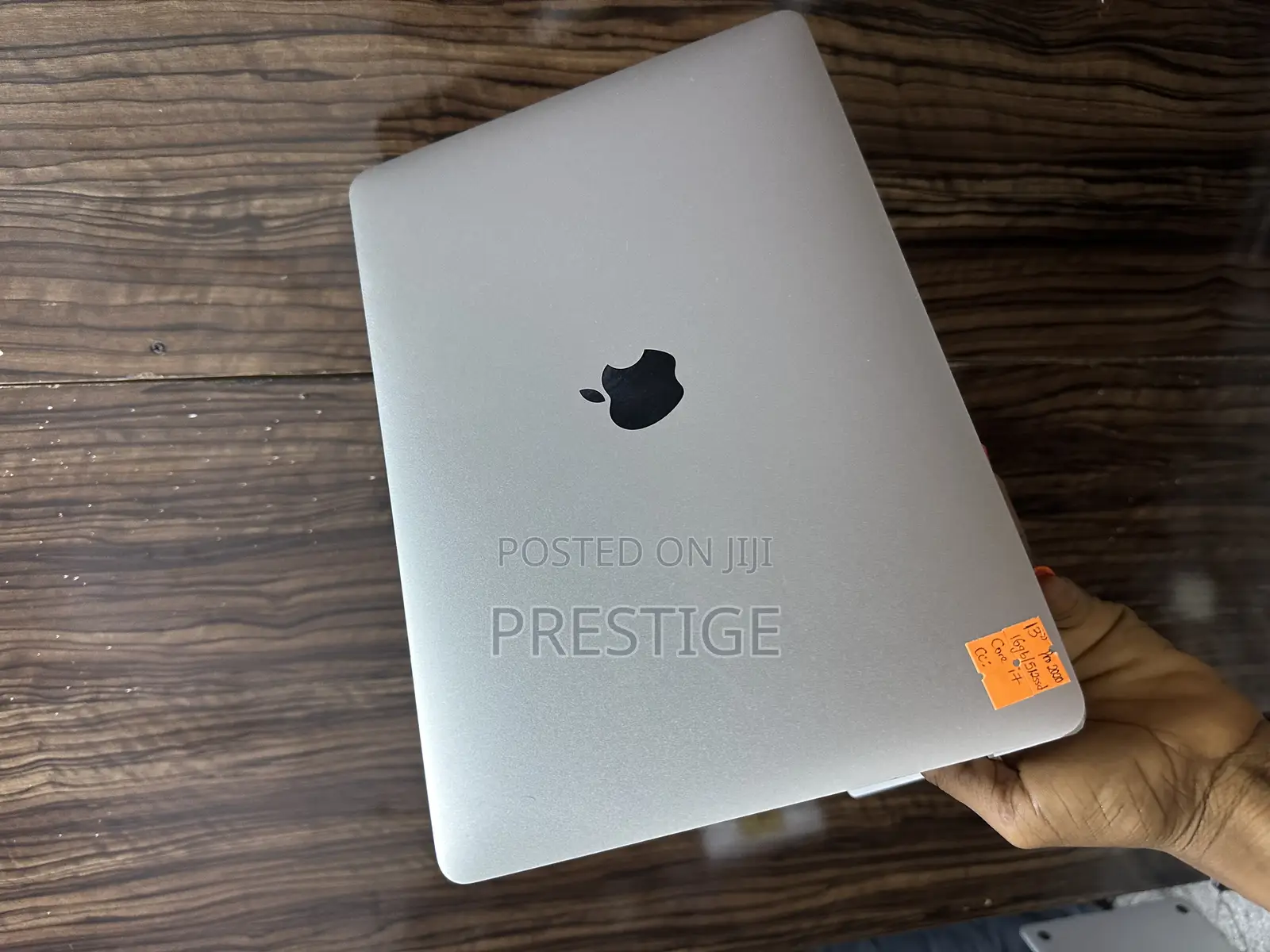Laptop Apple MacBook Pro 2020 16GB Intel Core I7 SSD 512GB