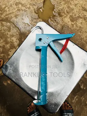 Skeleton Caulking Gun 9”