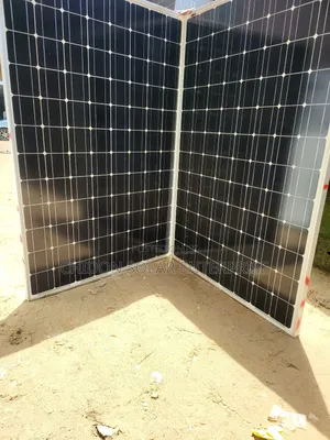 435watt Canadian Solar Panel