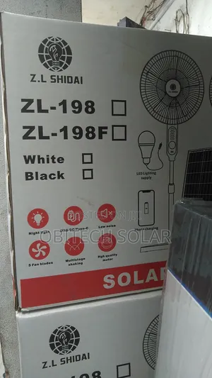Z L-198 Solar Standing Fan
