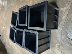 Plastic Cube Mould