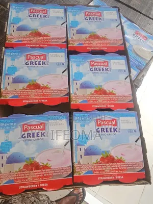 Photo - Pascual Greek Strawberry Yogurt