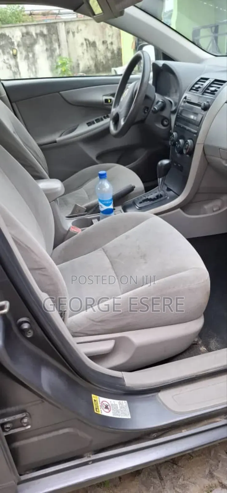 Toyota Corolla 2009 Gray